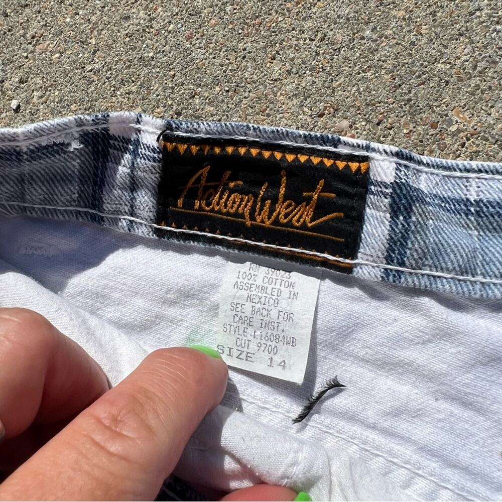 Vintage 90s action west blue plaid denim Jean shorts size 14 - Picture 3 of 4